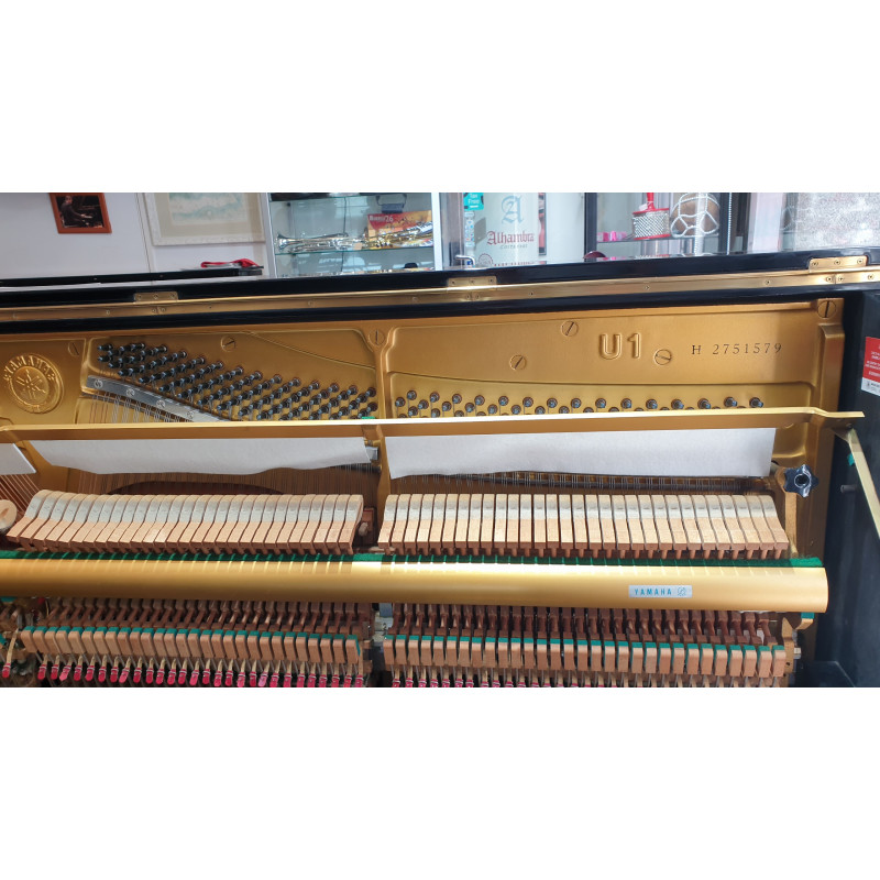 Piano Yamaha UX1 segunda mano · Tienda online · Art Guinardo